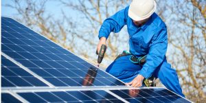 Installation Maintenance Panneaux Solaires Photovoltaïques à La Mouche